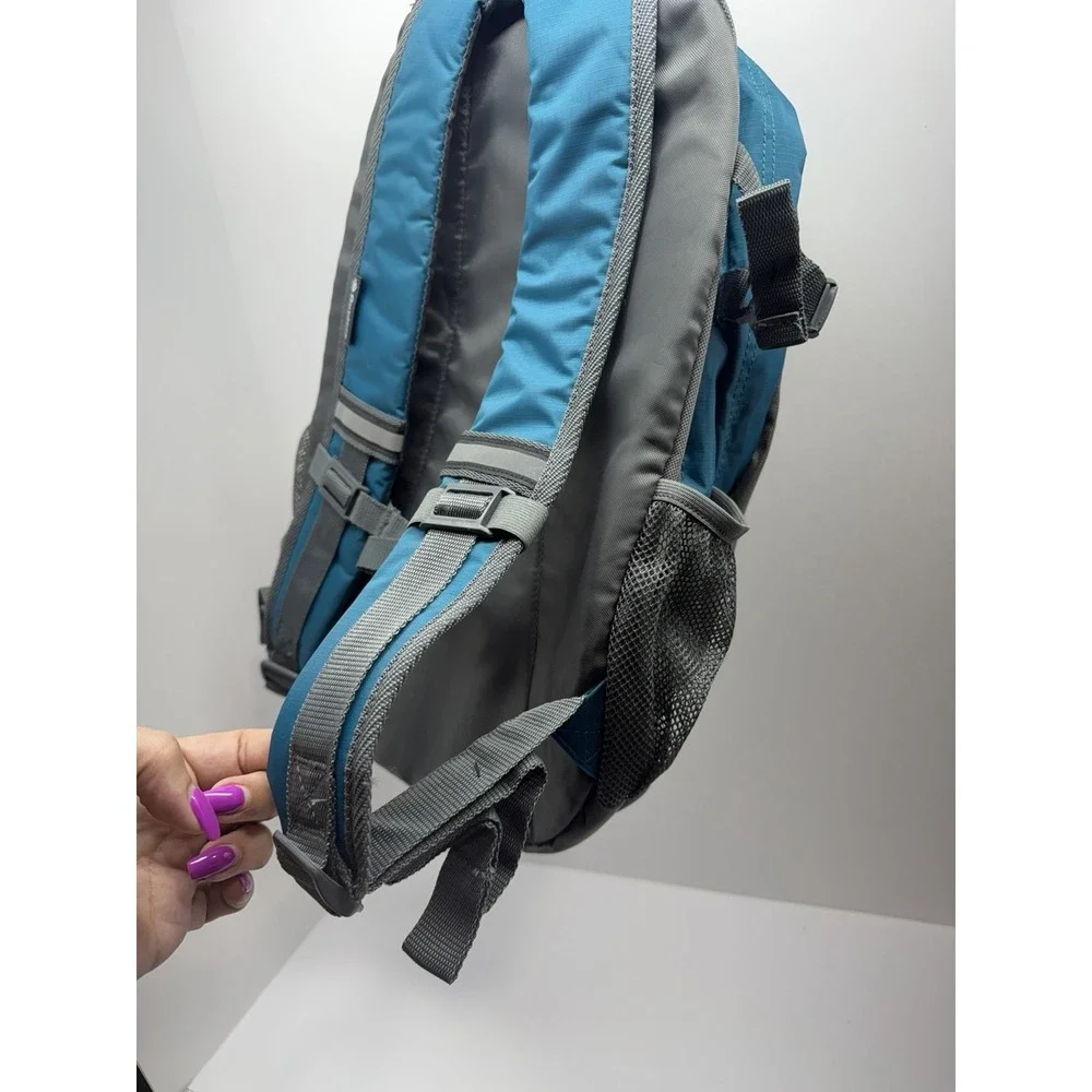 Outdoor Products 25L Contender Daypack - Blue